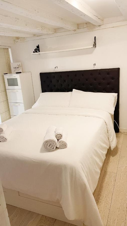 밀라노 Accogliente Loft A 8 Min Dal Duomo 아파트 외부 사진